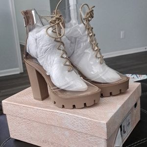 New cape robbin boots